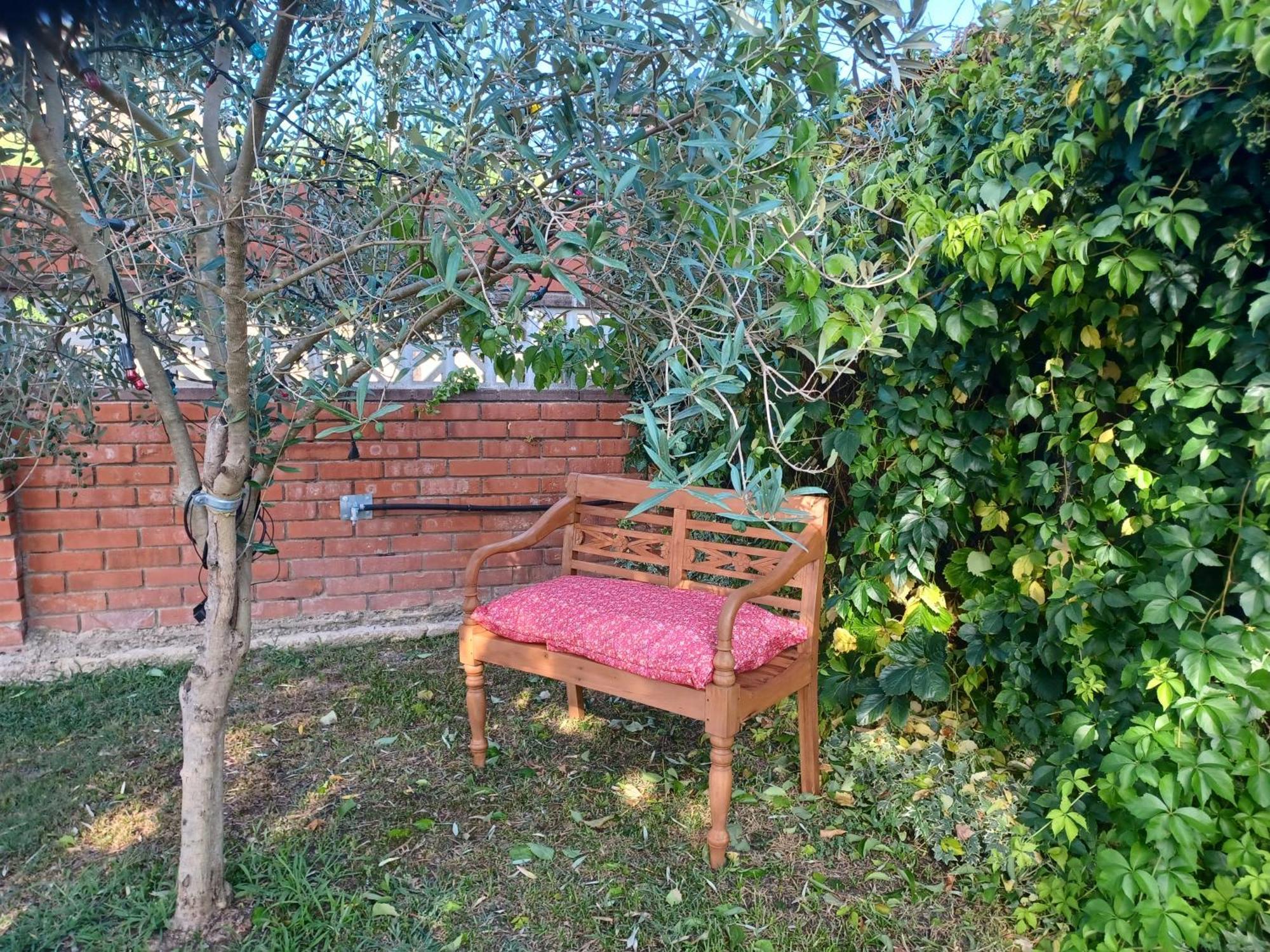 Piscina De Sal Barbacoa Wifi, Parking Gratis, 3 Min Pga Casa El Roble Villa Girona Exteriör bild